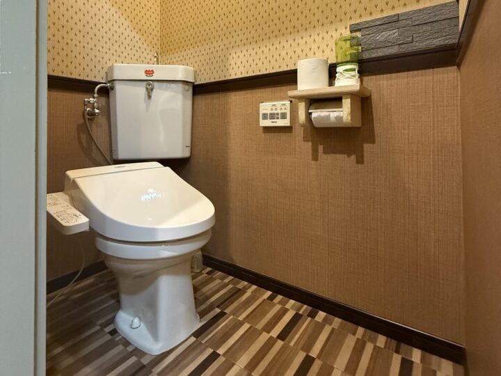 トイレリフォーム前